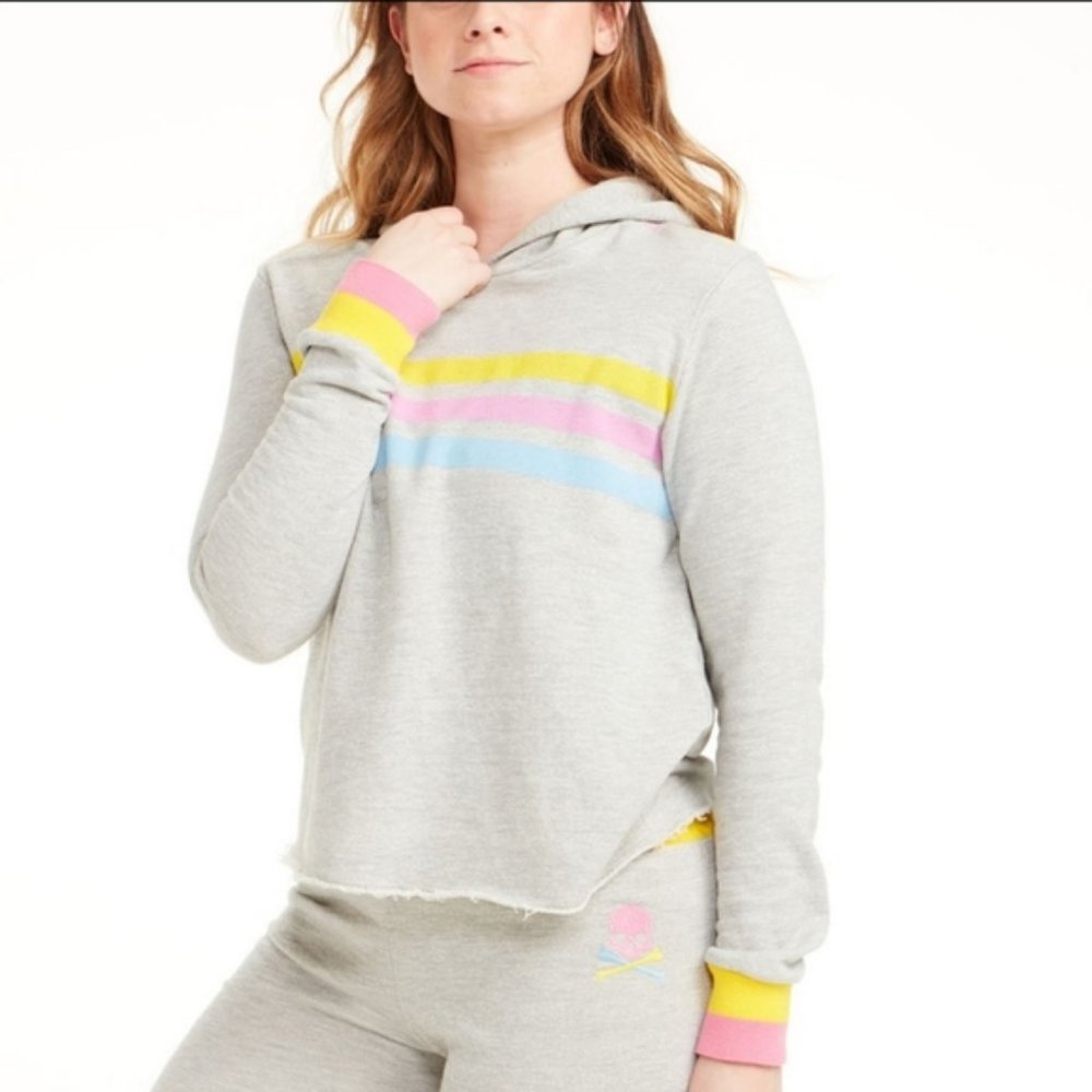 Sundry x SoulCycle Collab Skull Logo Hoodie Rainbo